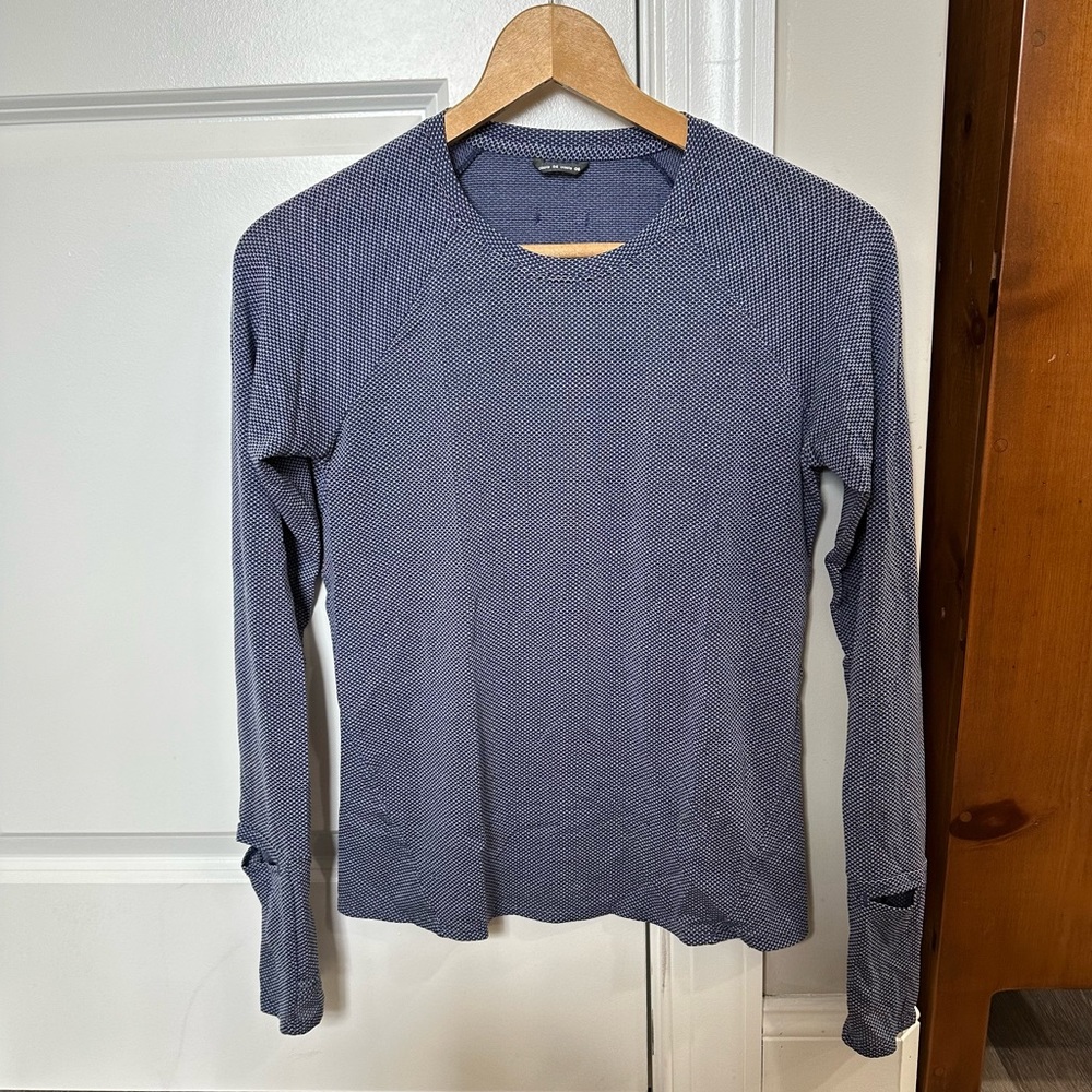 Flyout Long Sleeve